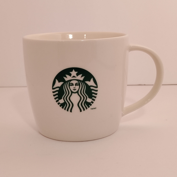 Starbucks Other - STARBUCK MUG⭐
